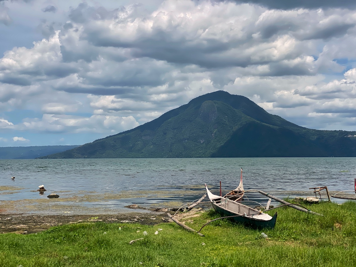 Mt. Makulot view from San Nicolas